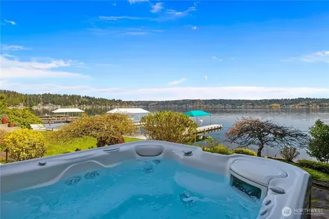 842 W Lake Sammamish Parkway SE Bellevue WA 98008