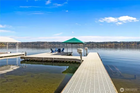 842 W Lake Sammamish Parkway SE Bellevue WA 98008