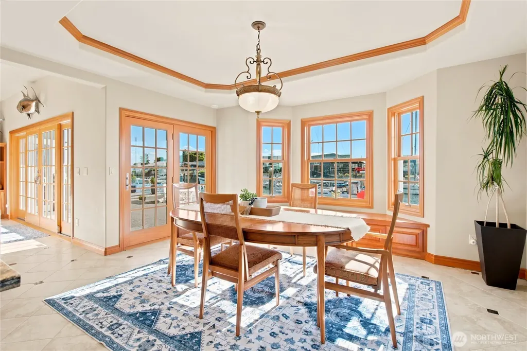 3640 S Shorewood Avenue Greenbank WA 98253