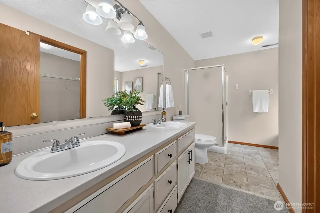9305 NE 14th Way Vancouver WA 98664
