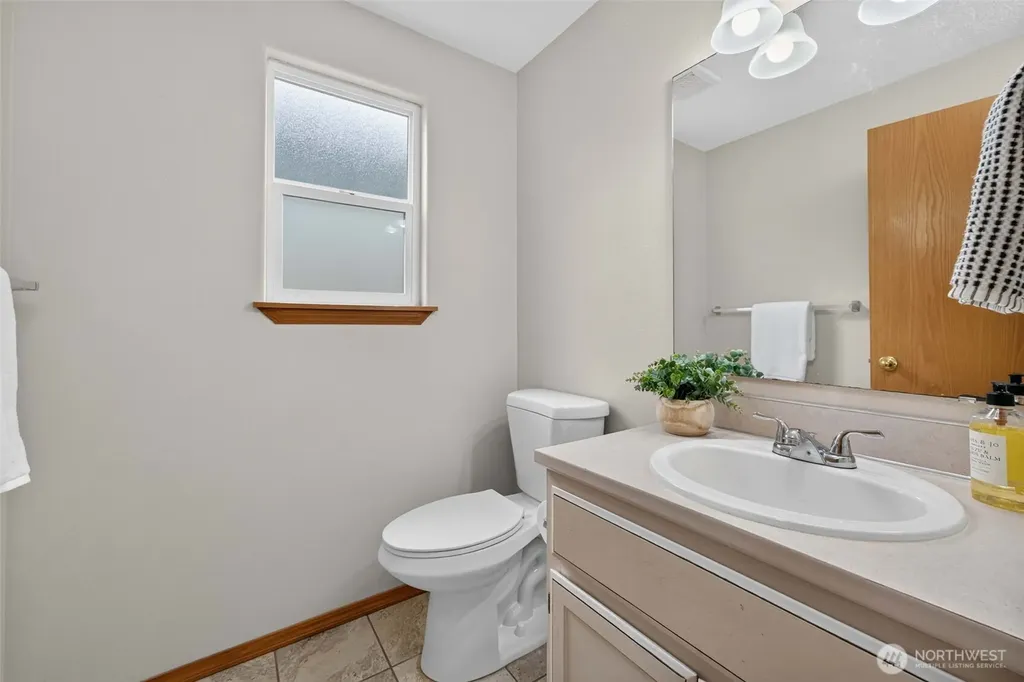 9305 NE 14th Way Vancouver WA 98664