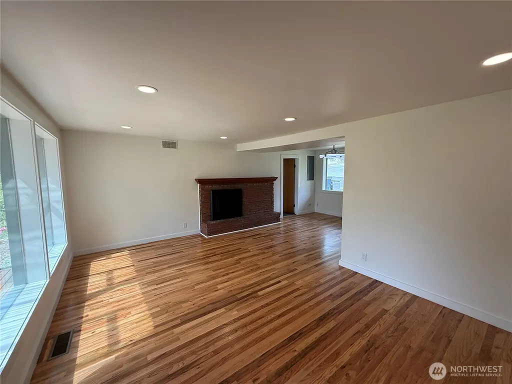 4626 84th Street SW Mukilteo WA 98275