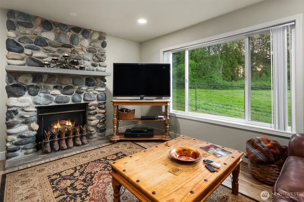 13017 44th Street NE Lake Stevens WA 98258