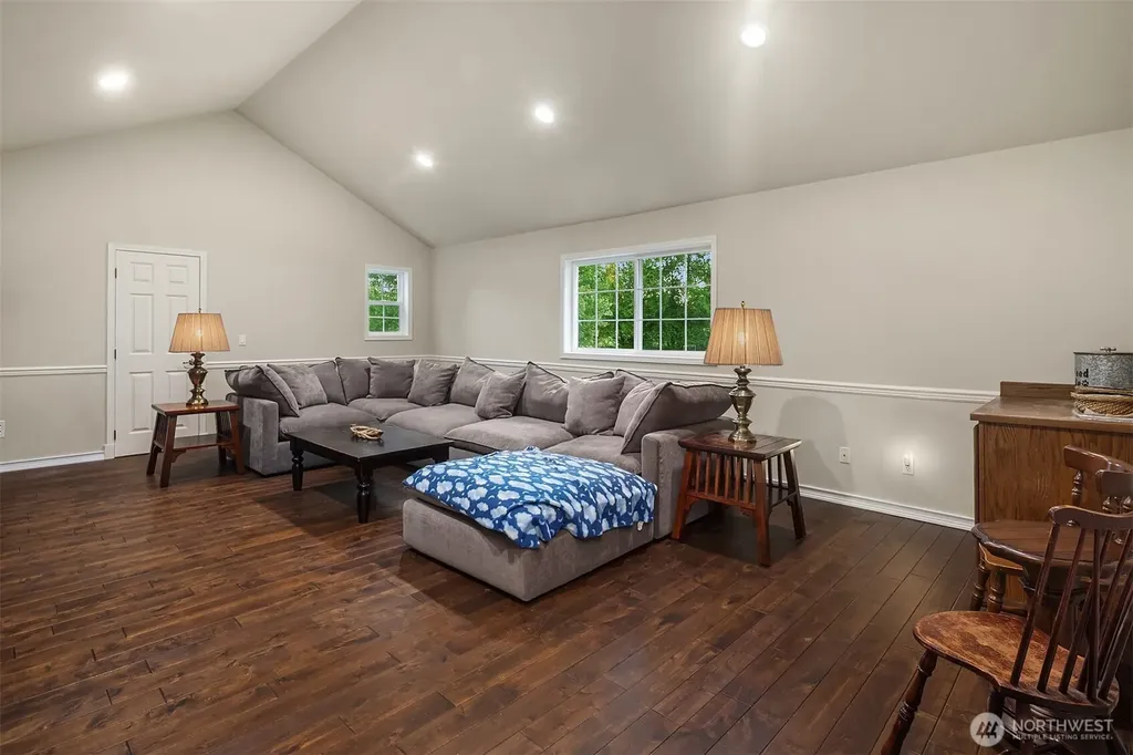 13017 44th Street NE Lake Stevens WA 98258