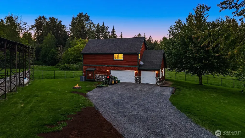 13017 44th Street NE Lake Stevens WA 98258