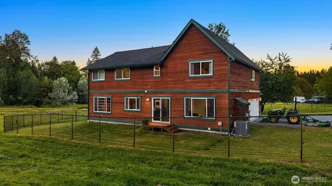 13017 44th Street NE Lake Stevens WA 98258