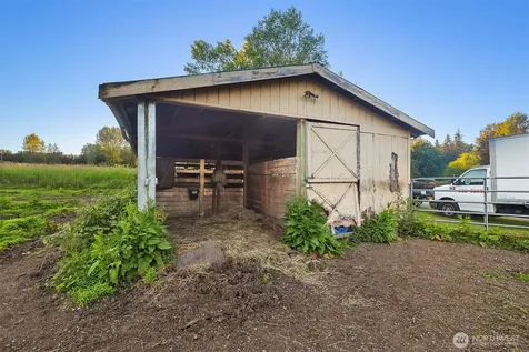 13017 44th Street NE Lake Stevens WA 98258