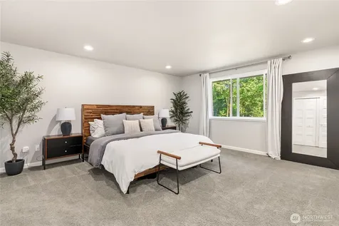 27613 188th Place SE Kent WA 98042