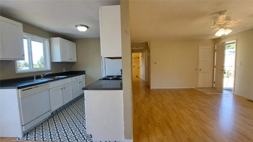 3259 Wright Avenue Bremerton WA 98310