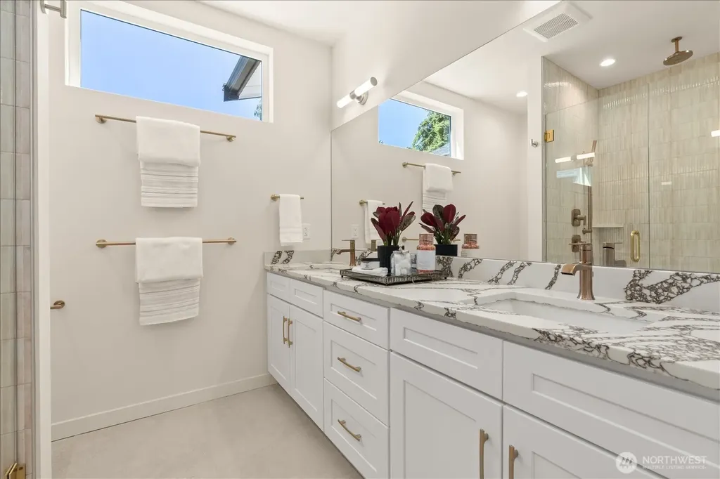 13702 37th Avenue NE Seattle WA 98125