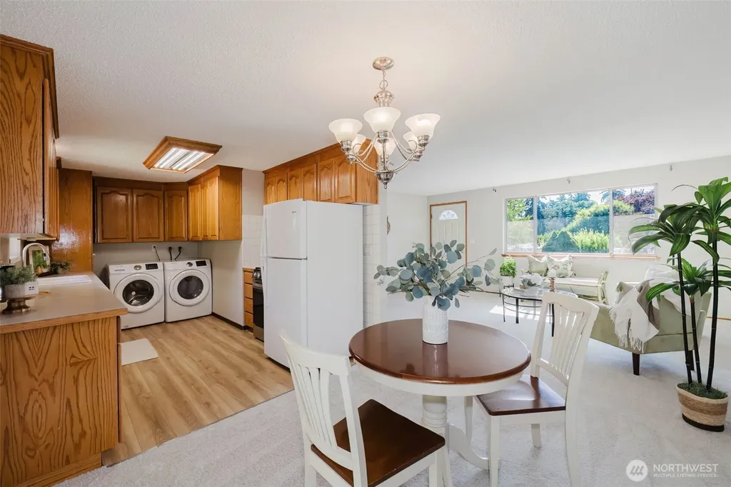 12712 1st Avenue Ct E Tacoma WA 98445