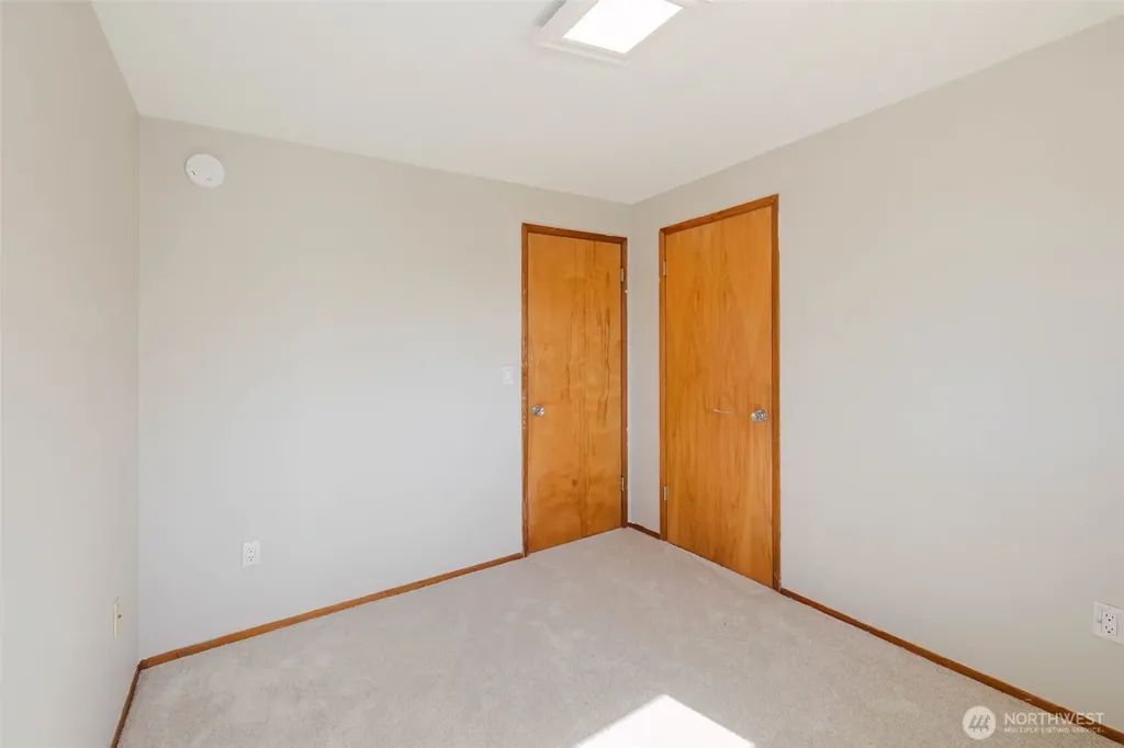 12712 1st Avenue Ct E Tacoma WA 98445