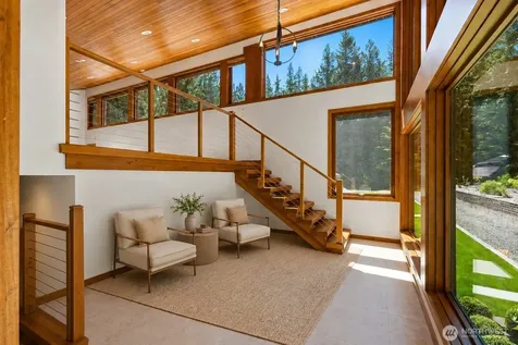 6420 282nd Avenue SE Issaquah WA 98027