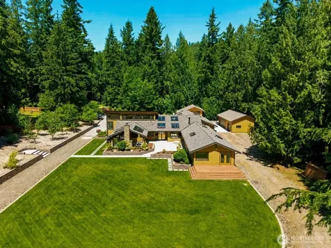 6420 282nd Avenue SE Issaquah WA 98027