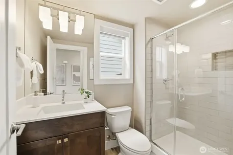 24387 NE 24th Street Sammamish WA 98074