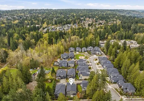 24387 NE 24th Street Sammamish WA 98074