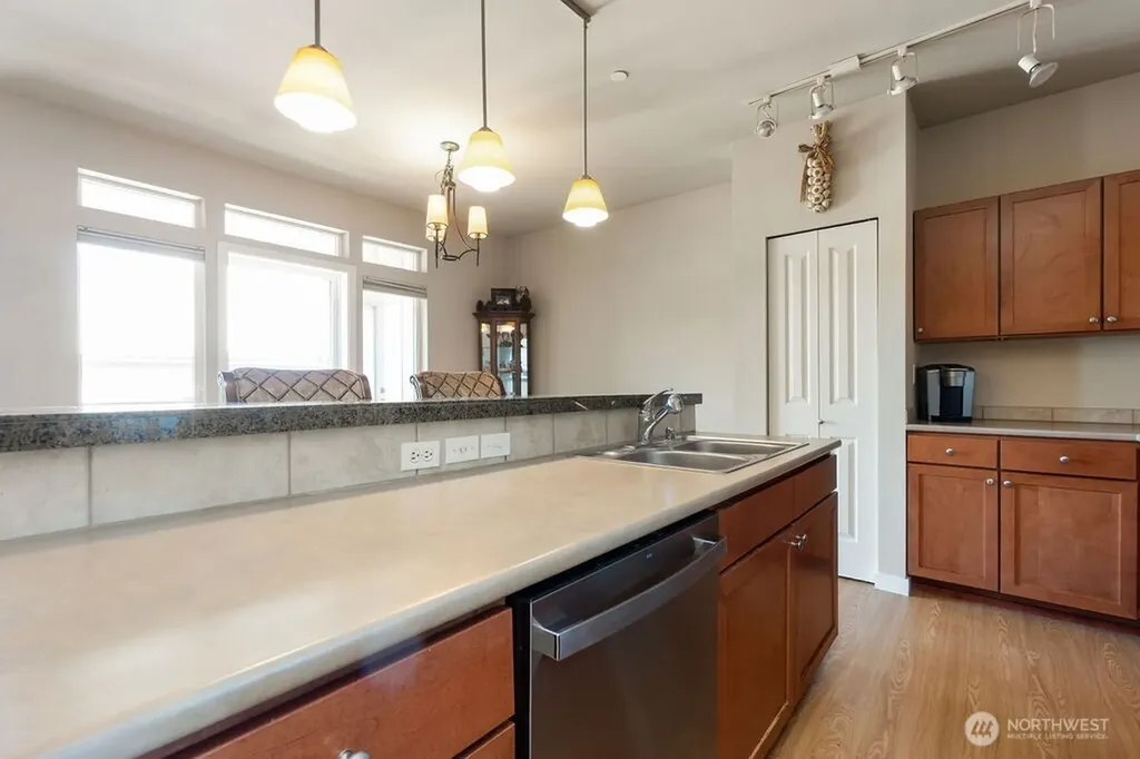 7104 265th Street NW Stanwood WA 98292