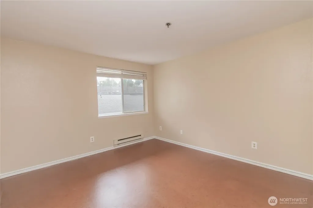 28606 16th Avenue S Federal Way WA 98003
