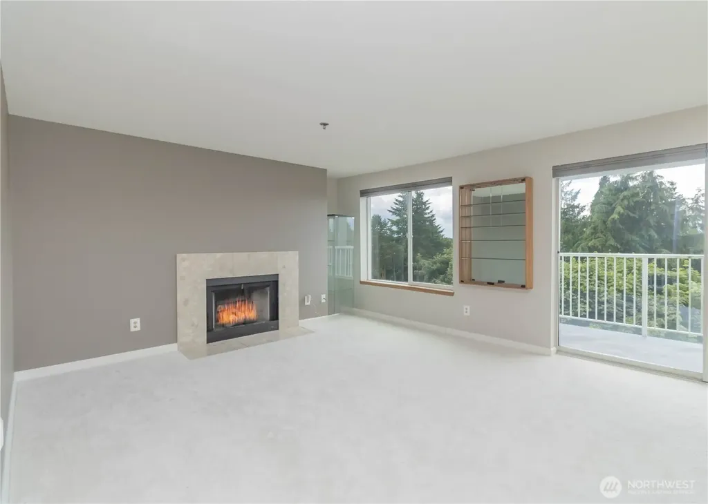 28606 16th Avenue S Federal Way WA 98003