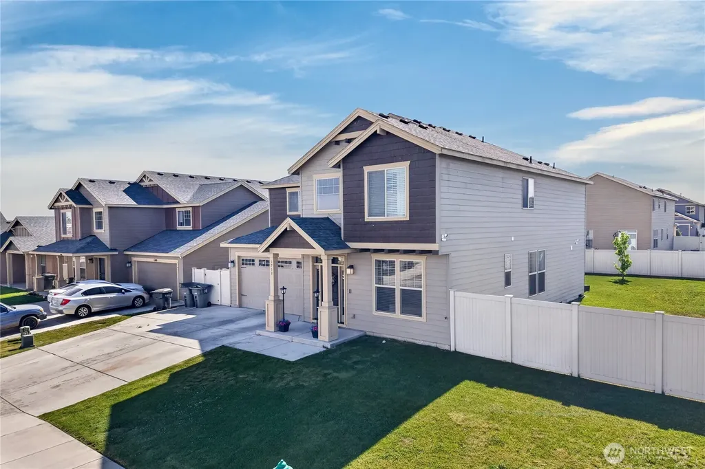 1713 Liberty Lane Sunnyside WA 98944
