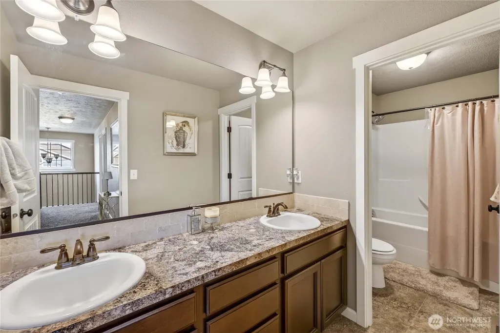 1713 Liberty Lane Sunnyside WA 98944