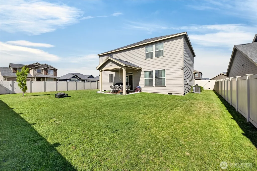 1713 Liberty Lane Sunnyside WA 98944