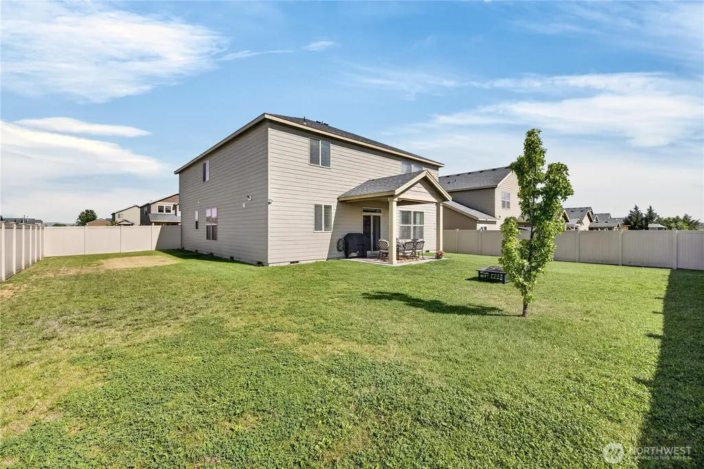 1713 Liberty Lane Sunnyside WA 98944