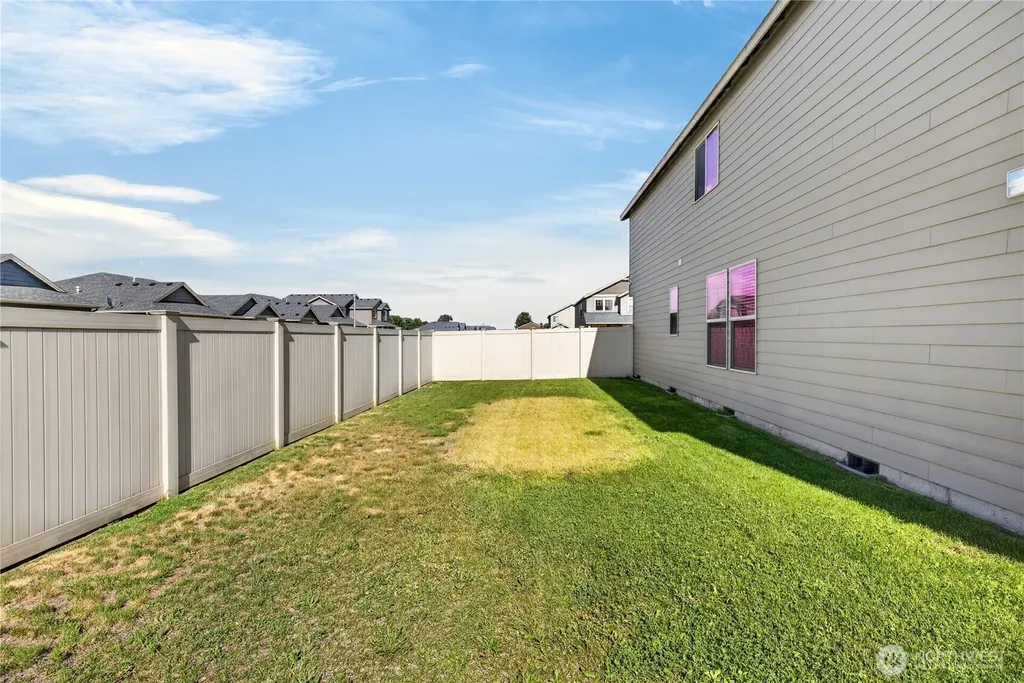 1713 Liberty Lane Sunnyside WA 98944