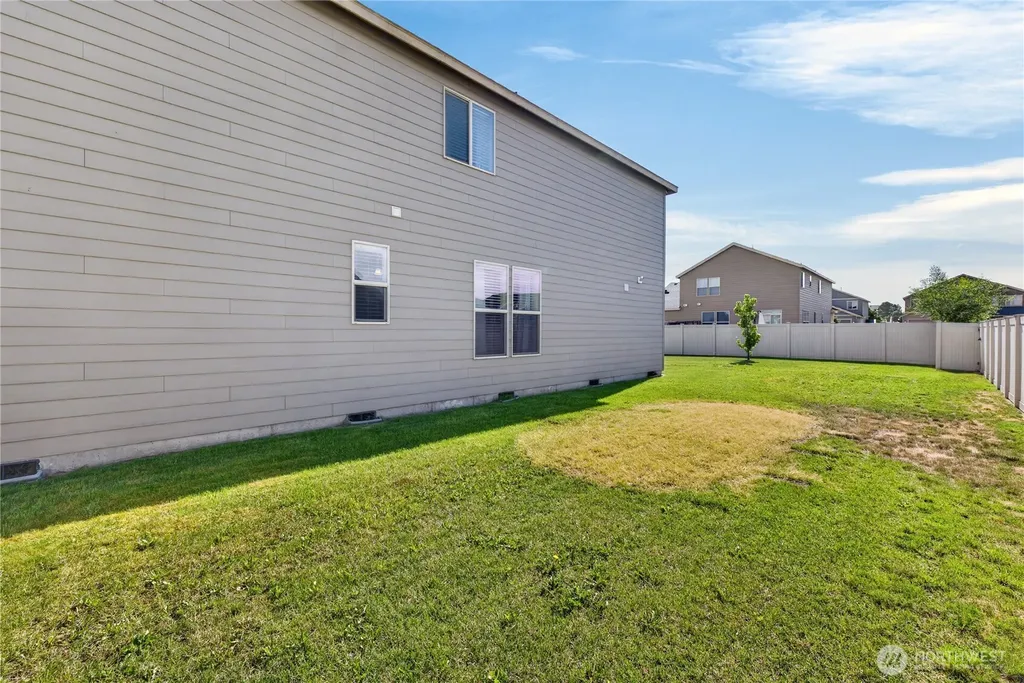 1713 Liberty Lane Sunnyside WA 98944