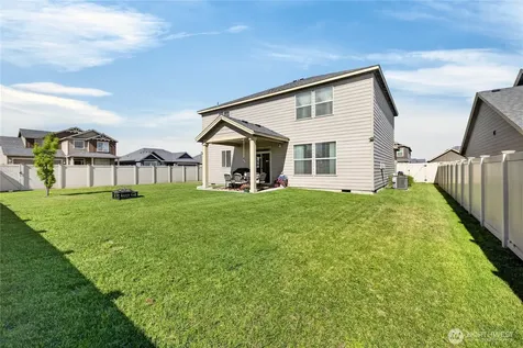 1713 Liberty Lane Sunnyside WA 98944