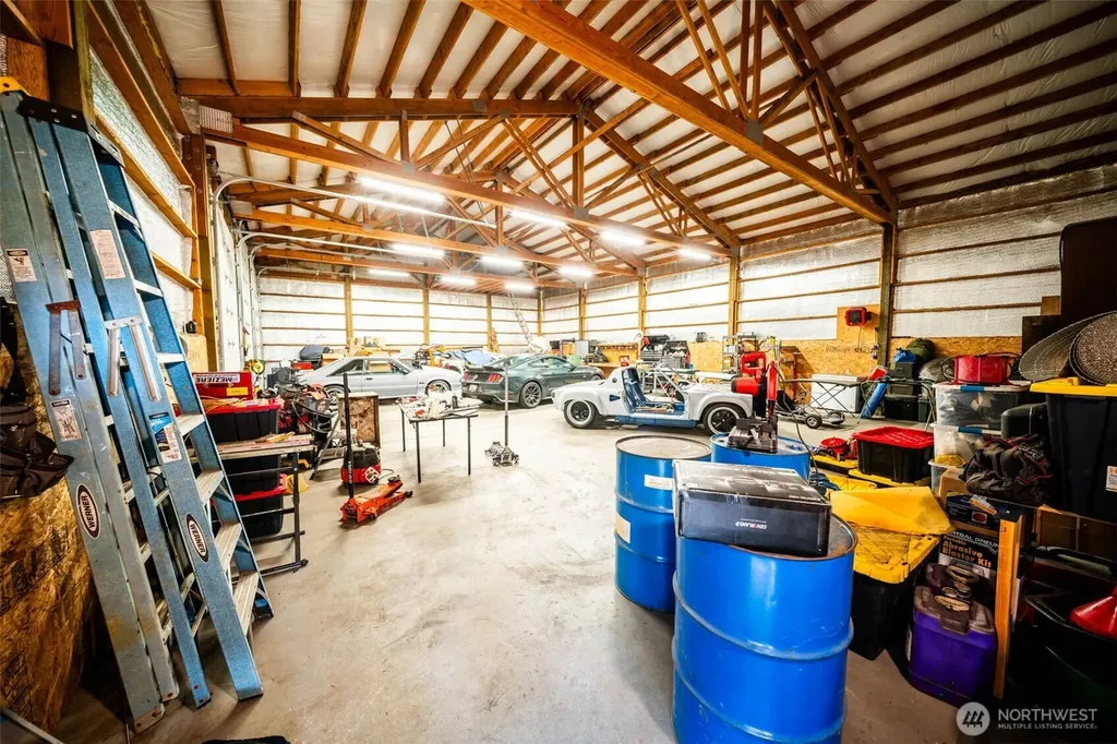 966 Lookout Road Castle Rock WA 98611
