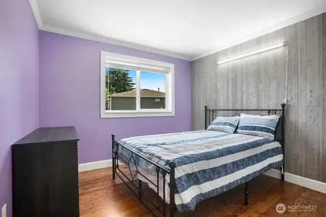 34626 10th Place SW Federal Way WA 98023