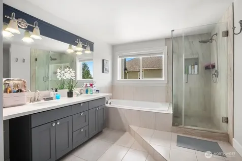 34626 10th Place SW Federal Way WA 98023