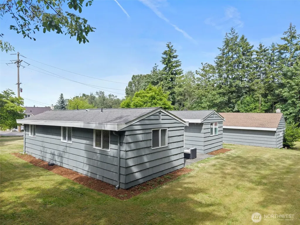 731 S 19th Street Renton WA 98055