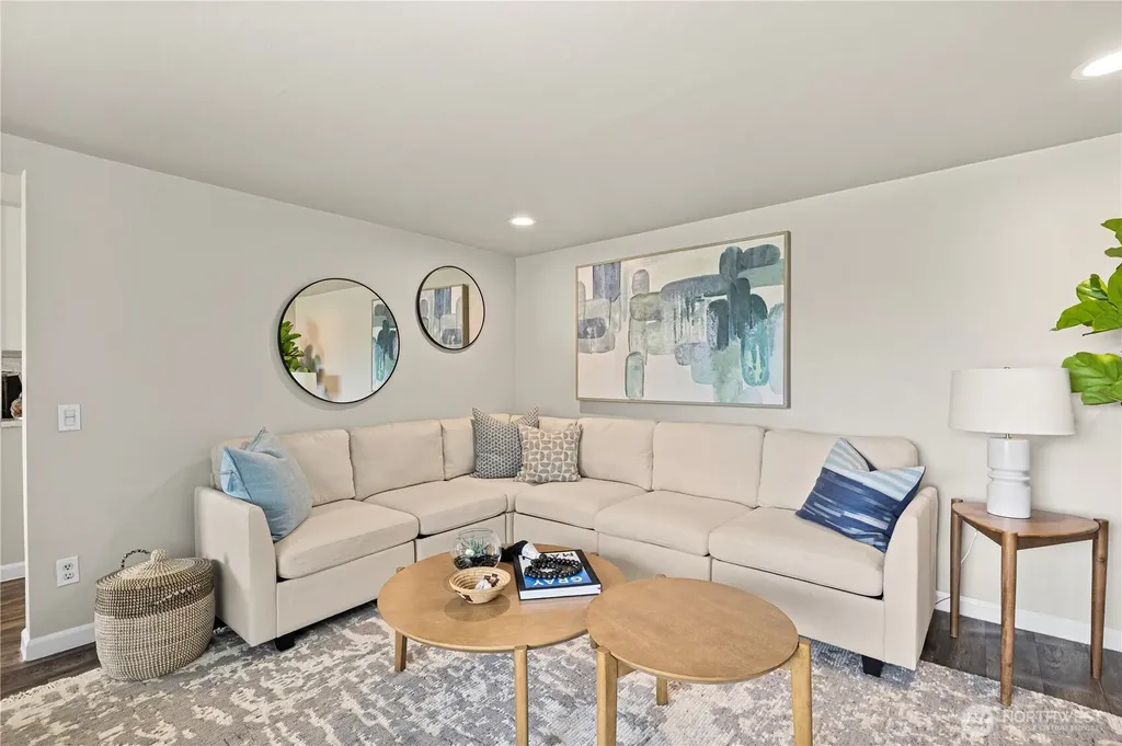 731 S 19th Street Renton WA 98055