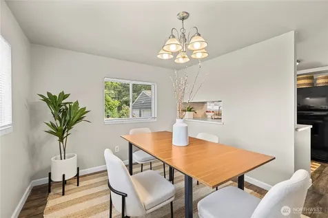 731 S 19th Street Renton WA 98055