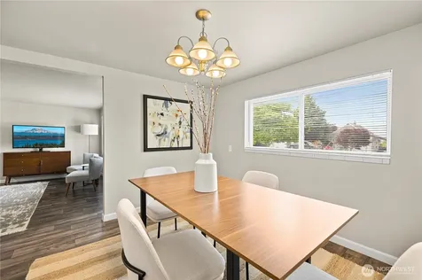 731 S 19th Street Renton WA 98055
