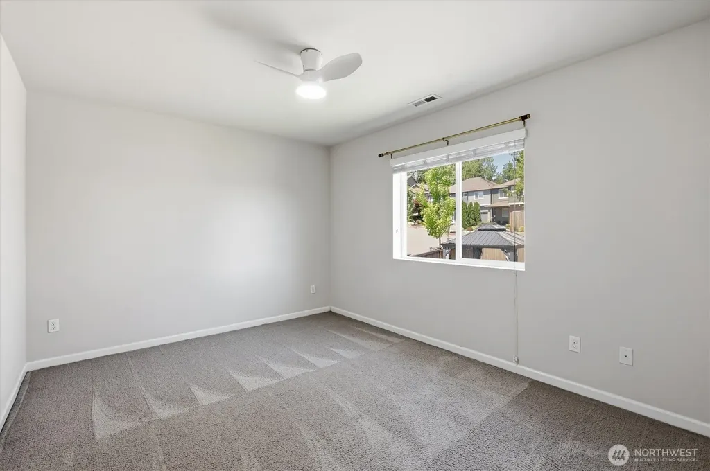 9821 15th Place SE Lake Stevens WA 98258