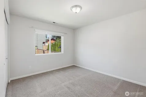 9821 15th Place SE Lake Stevens WA 98258