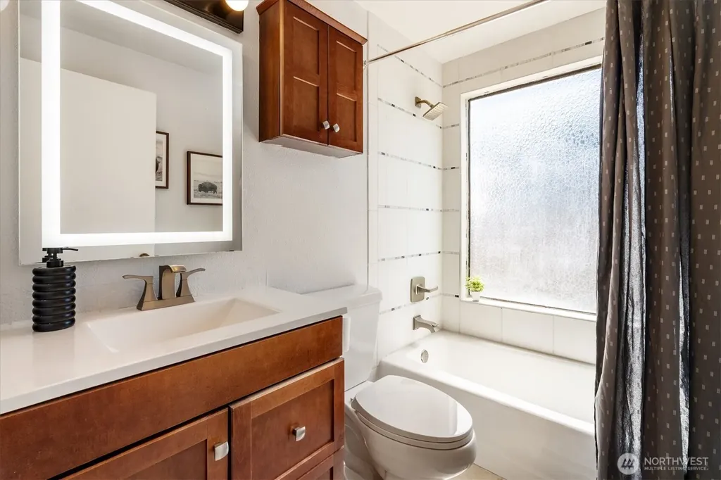 27420 141st Avenue SE Kent WA 98042