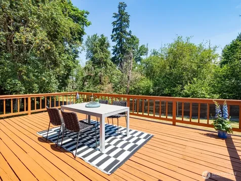 27420 141st Avenue SE Kent WA 98042