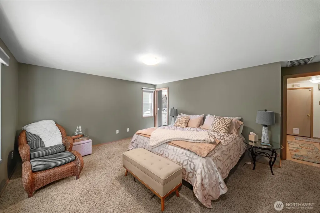 1113 South Street SE Tumwater WA 98501