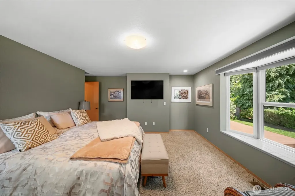 1113 South Street SE Tumwater WA 98501