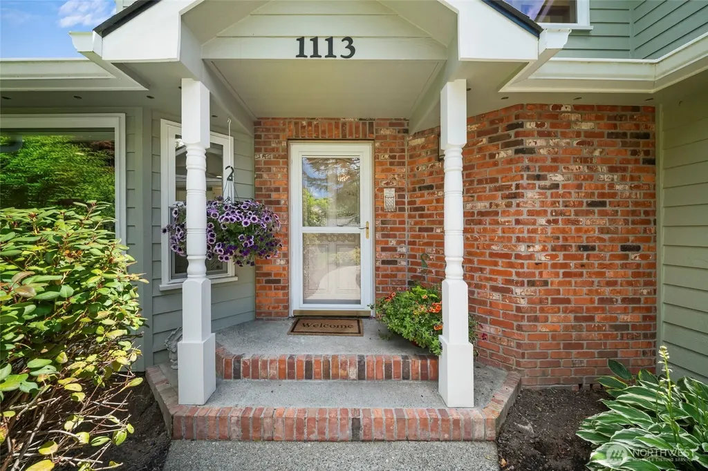 1113 South Street SE Tumwater WA 98501