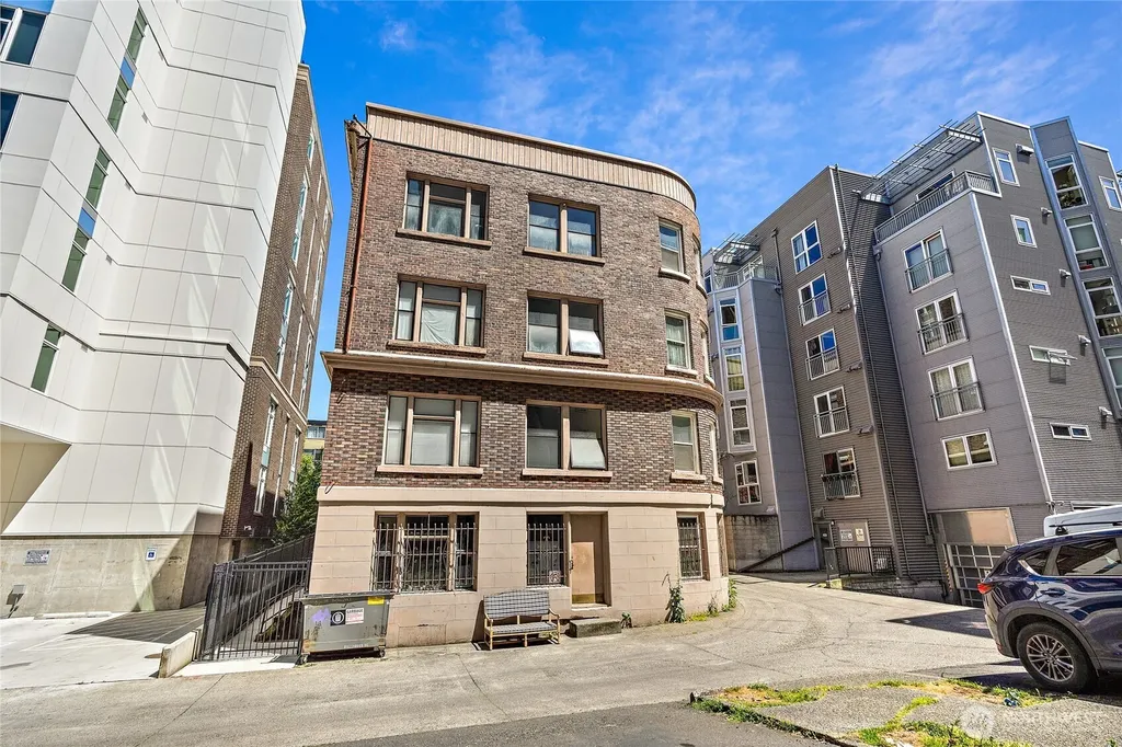 115 Bellevue Avenue E Seattle WA 98102