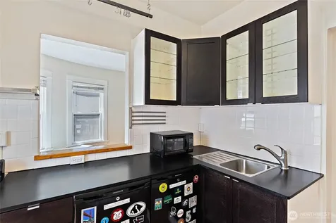 115 Bellevue Avenue E Seattle WA 98102