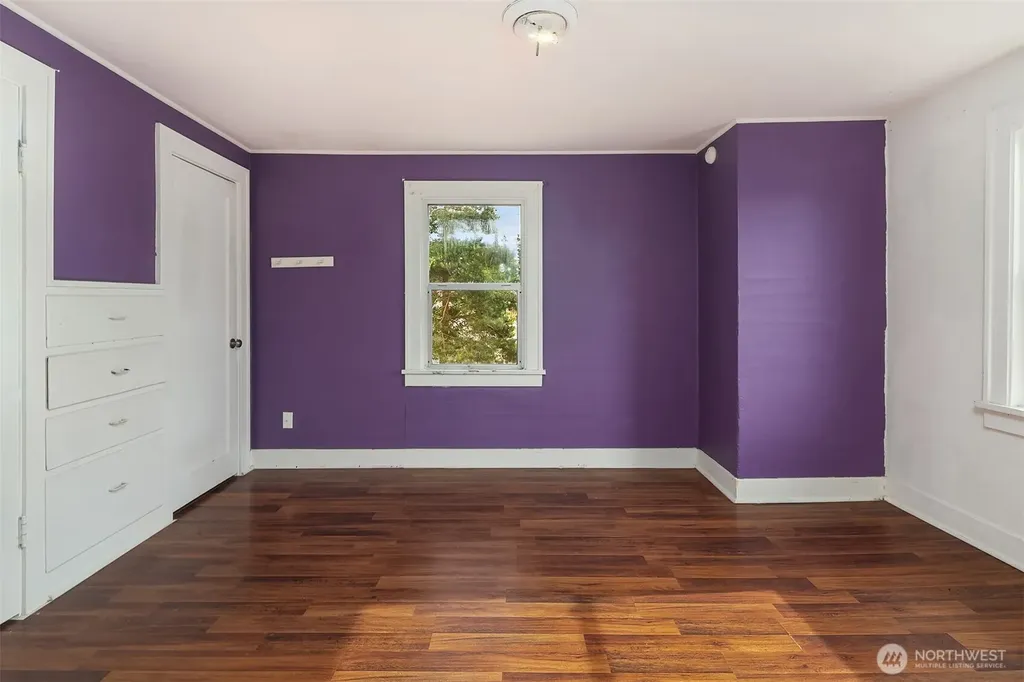 1215 Madison Street Everett WA 98203