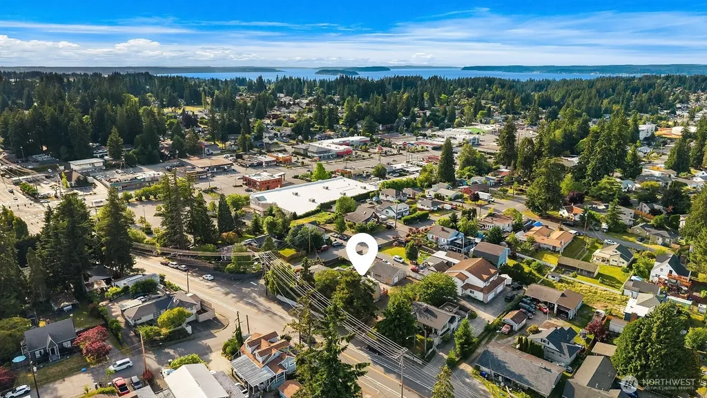 1215 Madison Street Everett WA 98203