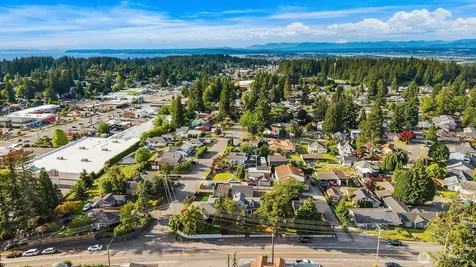 1215 Madison Street Everett WA 98203