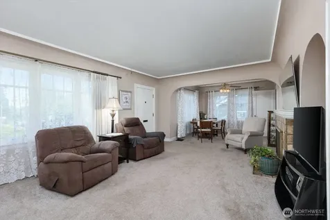 5625 S Sheridan Avenue Tacoma WA 98408